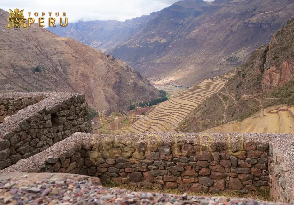 Tour MAPI3-Machupicchu-Escapada-Romantica-3d 4